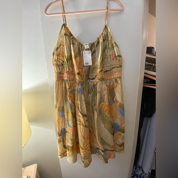 NWT H&M Floral Spaghetti Strap Dress - Picture 1 of 3